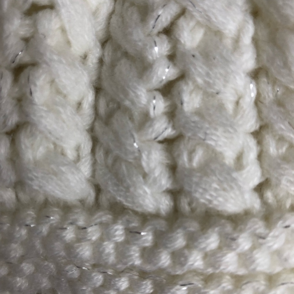 Max Studio Winter Toque - Picture 4 of 4